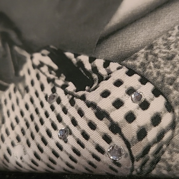 Cute rhinestone purse - Picture 11 of 12